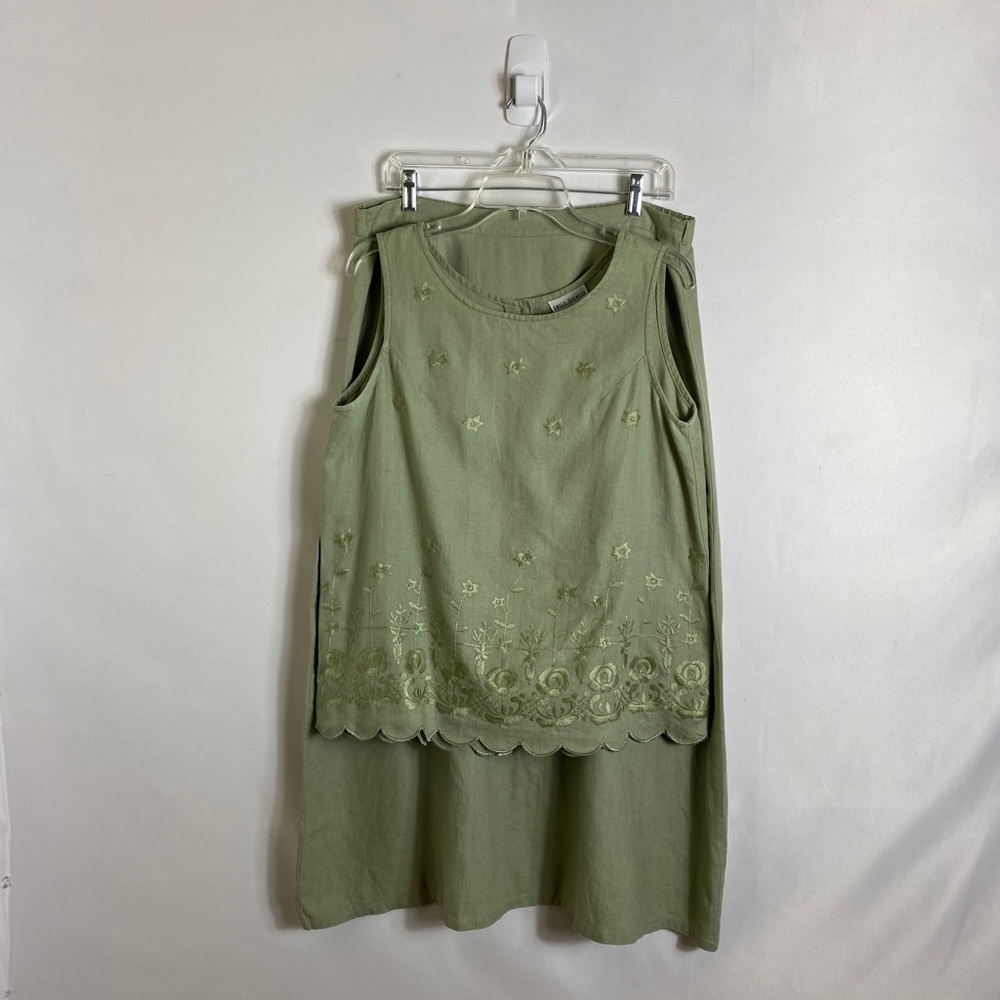 Emily Spencer linen suit